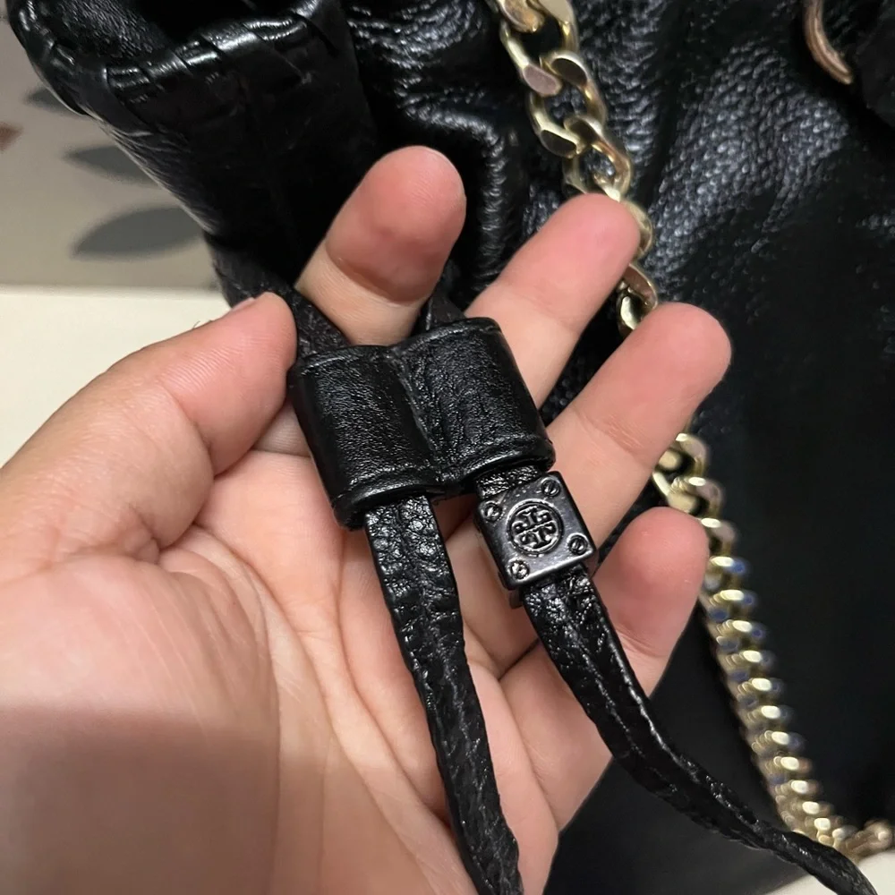 Tory Burch authentic tote - Picture 4 of 16